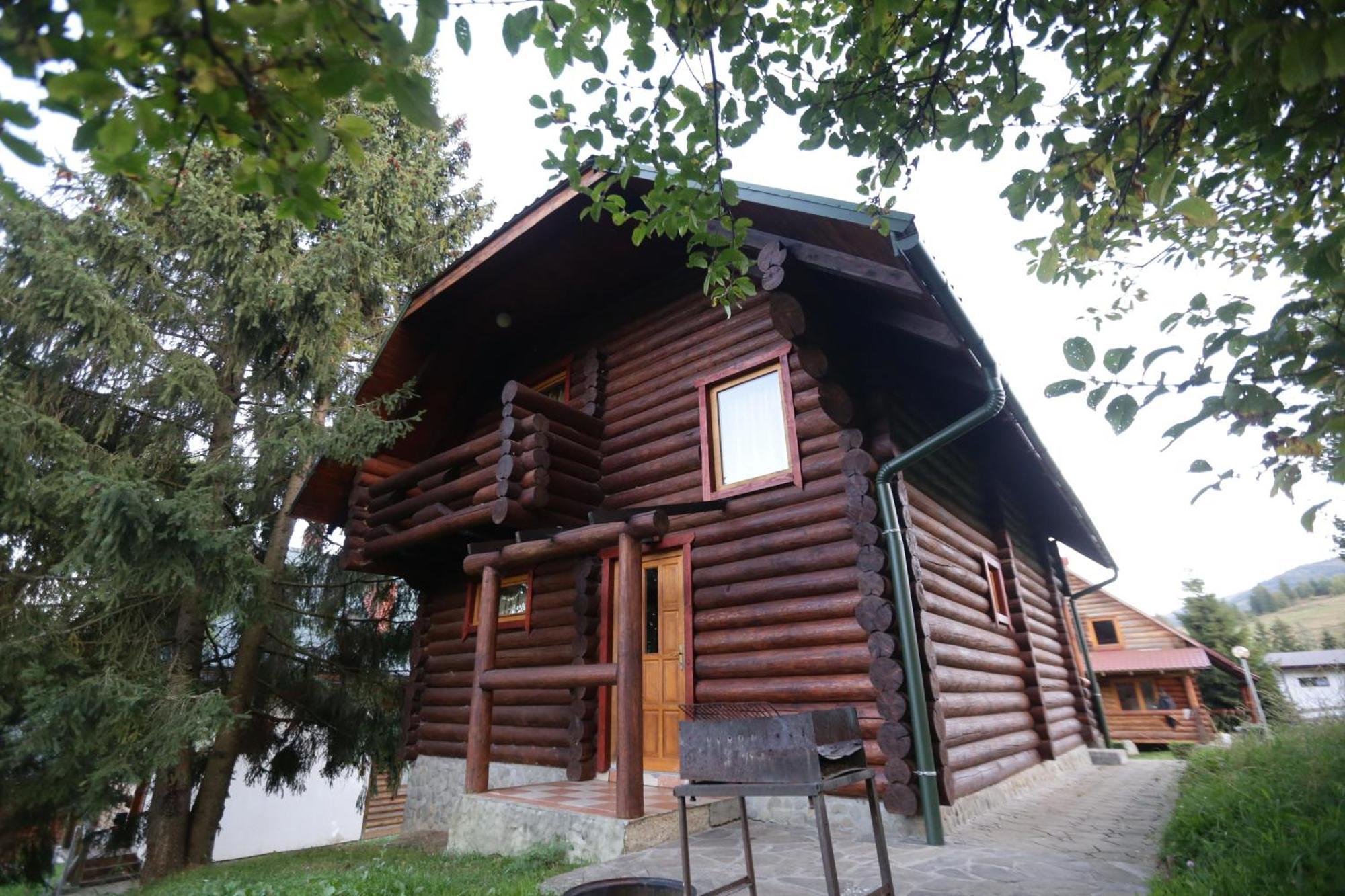 Guest House Podobovets 2000 Zewnętrze zdjęcie